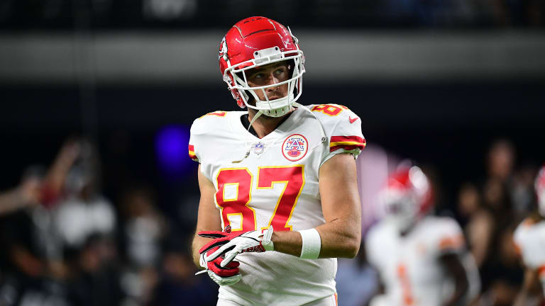 Travis Kelce Wears Expensive Air Jordans